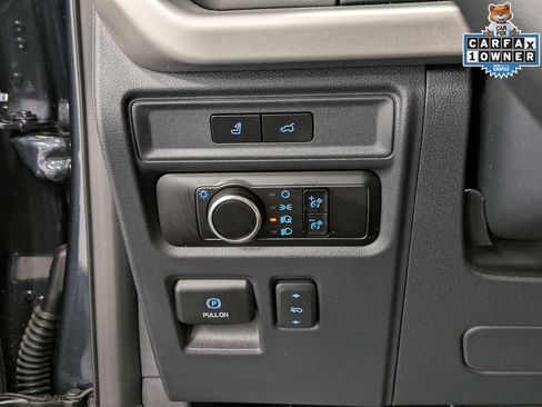 Used 2024 Ford Expedition XLT AWD/4WD image 21