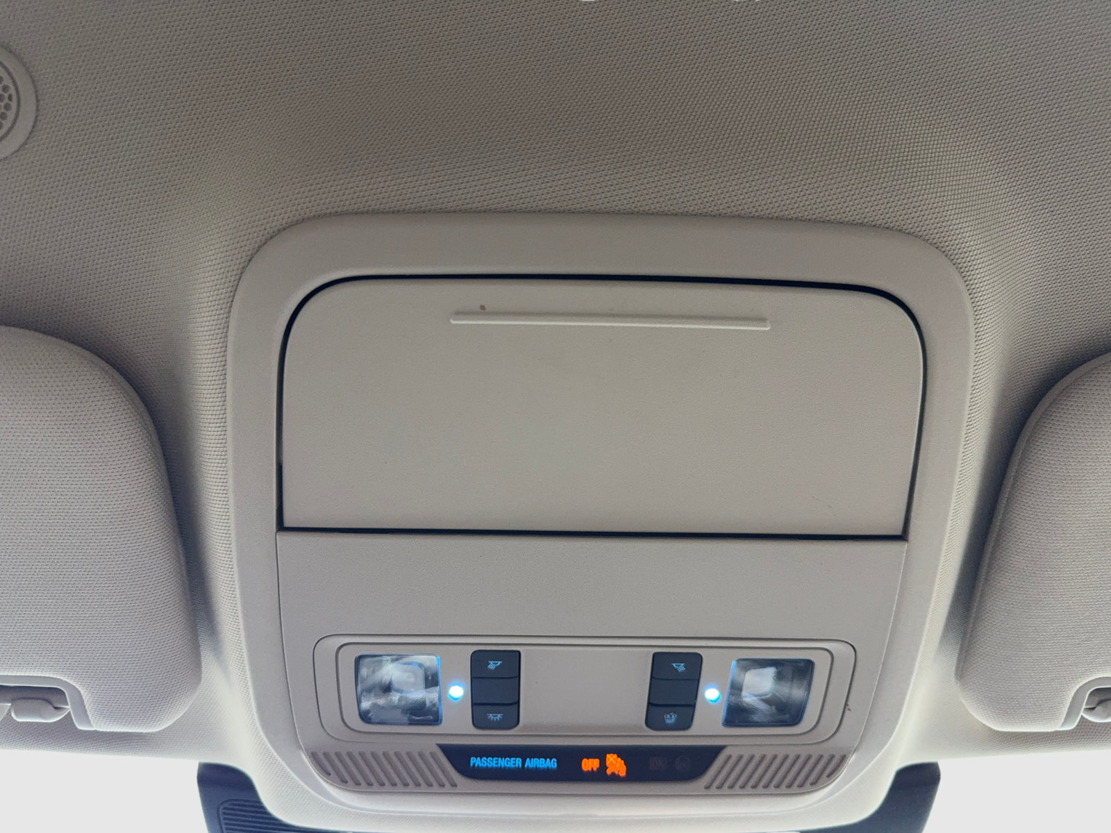 Used 2022 Ford Explorer XLT w/ Equipment Group 202A RWD image 31