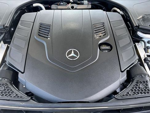 Used 2022 Mercedes-Benz S 580 4MATIC Sedan image 33