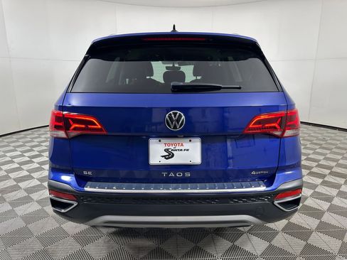 Used 2022 Volkswagen Taos SE image 9