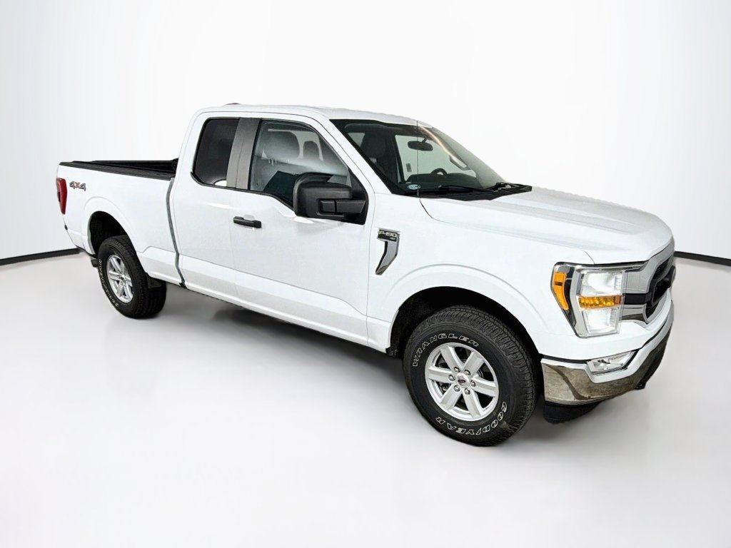Certified 2021 Ford F150 XLT AWD/4WD image 3
