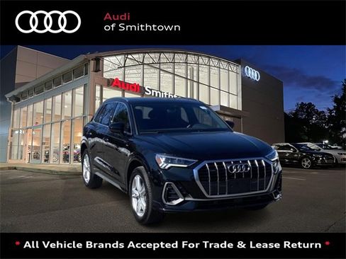 Certified 2022 Audi Q3 2.0T Premium Plus w/ Premium Plus Package image 1