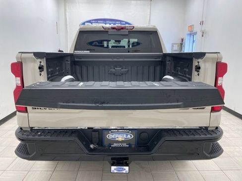 New 2026 Chevrolet Silverado 1500 ZR2 image 15