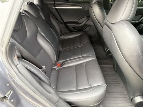 Used 2021 Tesla Model S Plaid image 19