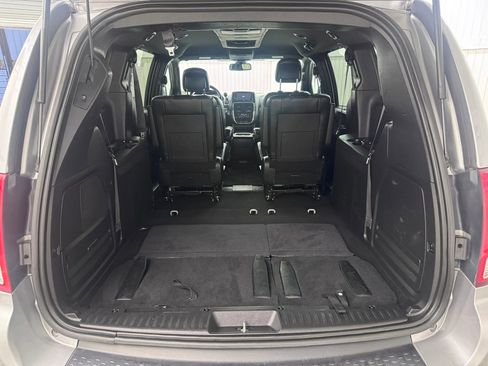 Used 2019 Dodge Grand Caravan GT image 14
