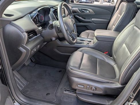 Used 2023 Chevrolet Traverse Premier w/ Redline Edition image 6