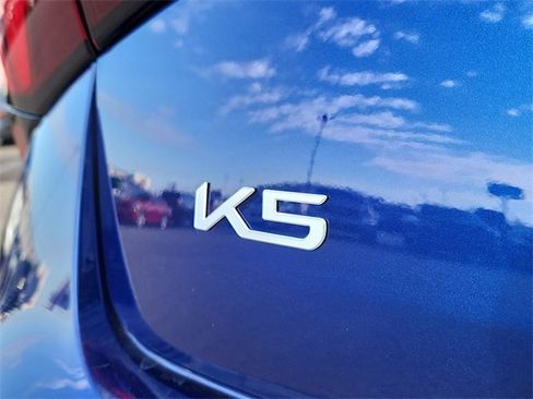 New 2026 Kia K5 EX image 5