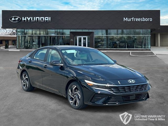 New 2026 Hyundai Elantra Limited FWD image 3