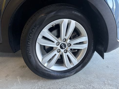 Used 2019 Kia Sportage LX w/ LX Popular Package AWD/4WD image 46