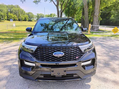 Used 2020 Ford Explorer ST w/ ST Street Pack AWD/4WD image 9