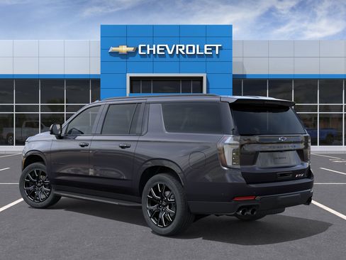 New 2026 Chevrolet Suburban RST w/ Advanced Technology Package AWD/4WD image 34