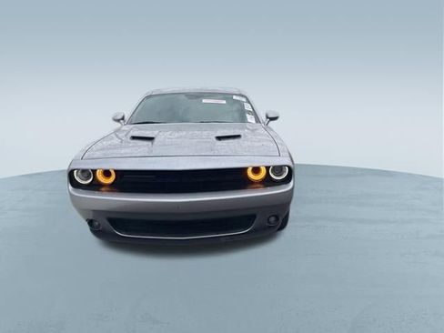 Used 2018 Dodge Challenger SXT w/ Blacktop Package image 2