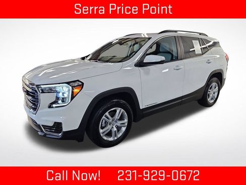 Used 2023 GMC Terrain SLE w/ Driver Convenience Package AWD/4WD image 1
