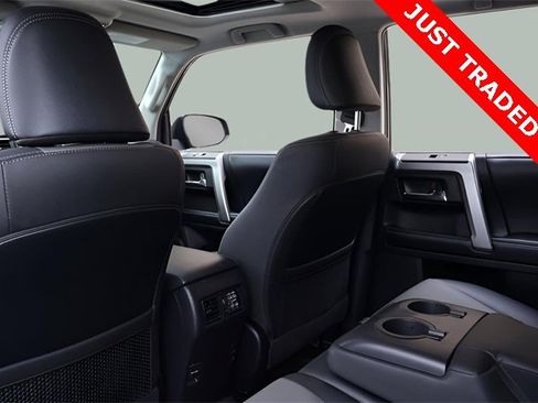 Used 2019 Toyota 4Runner SR5 Premium image 17