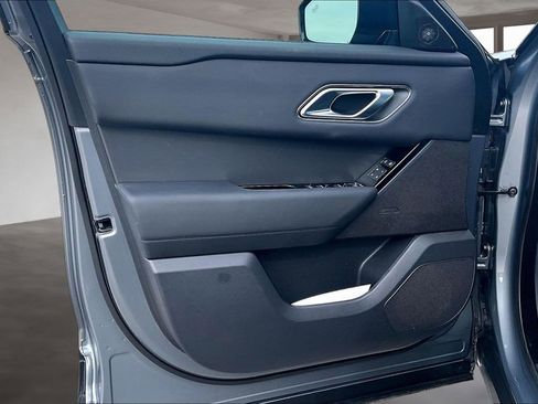 Certified 2026 Land Rover Range Rover Velar S AWD/4WD image 18