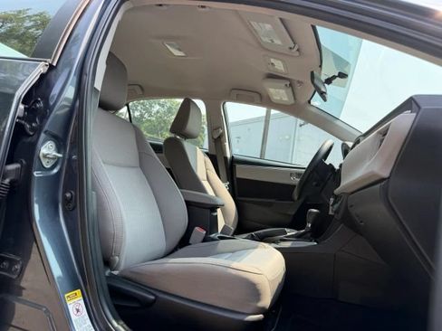 Used 2016 Toyota Corolla LE FWD image 14