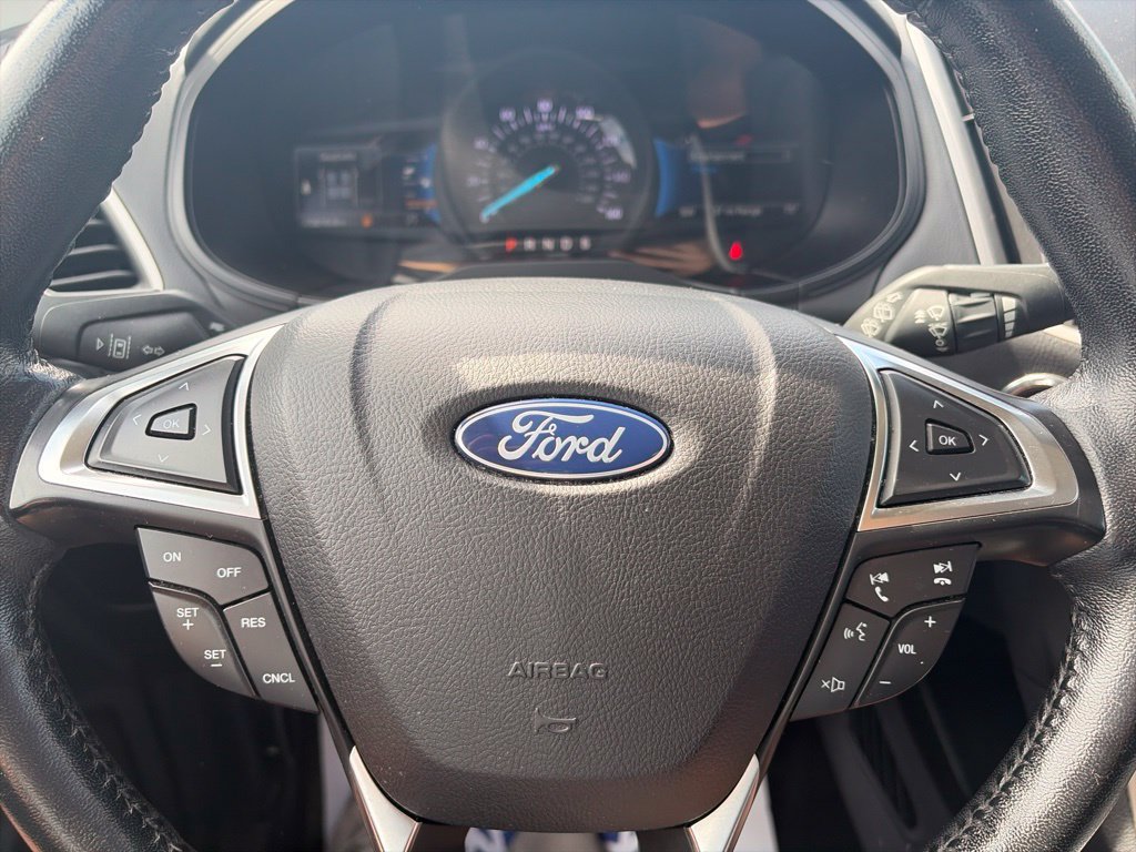 Used 2023 Ford Edge SEL AWD/4WD image 21