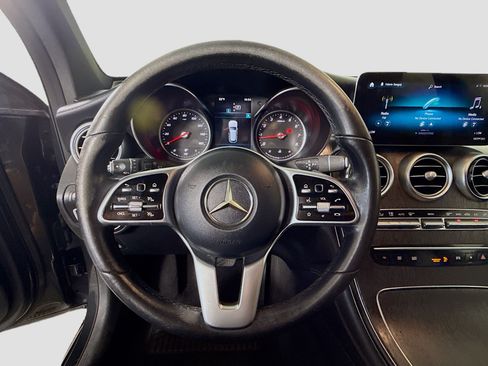 Used 2020 Mercedes-Benz GLC 300 image 13