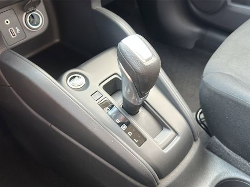 New 2025 Nissan Kicks Play S image 24