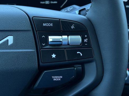 New 2026 Kia Sportage SX AWD/4WD image 38