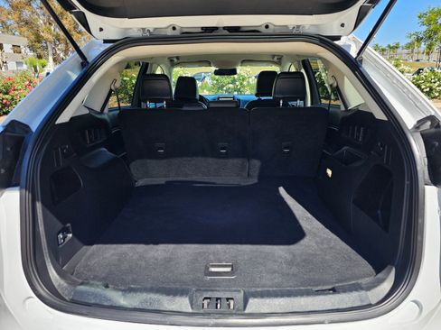 Used 2024 Ford Edge SEL image 25