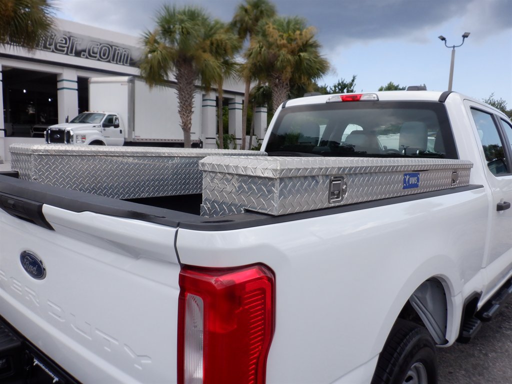 Used 2024 Ford F250 XL RWD image 7