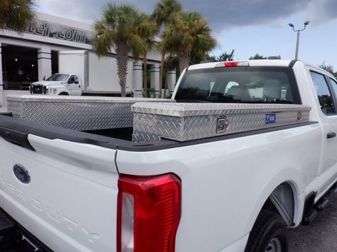 Used 2024 Ford F250 XL RWD image 7