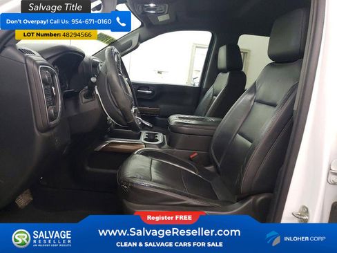 Used 2020 Chevrolet Silverado 2500 LT w/ Convenience Package AWD/4WD image 9