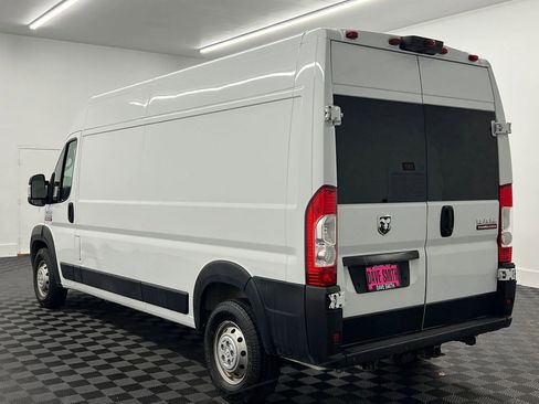 Used 2021 RAM ProMaster 2500 image 3