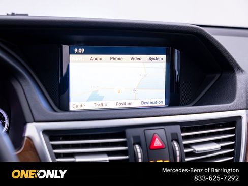 Used 2011 Mercedes-Benz E 550 4MATIC Sedan image 24