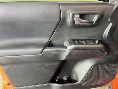 Used 2023 Toyota Tacoma TRD Pro AWD/4WD image 28