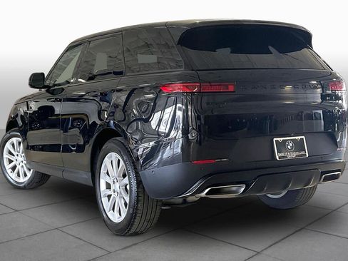 Used 2025 Land Rover Range Rover Sport SE AWD/4WD image 11