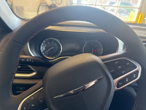 New 2026 Chrysler Pacifica Pinnacle AWD/4WD image 17