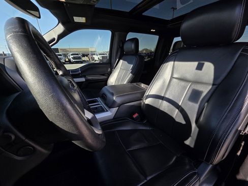 Used 2019 Ford F150 Lariat w/ Equipment Group 502A Luxury image 23