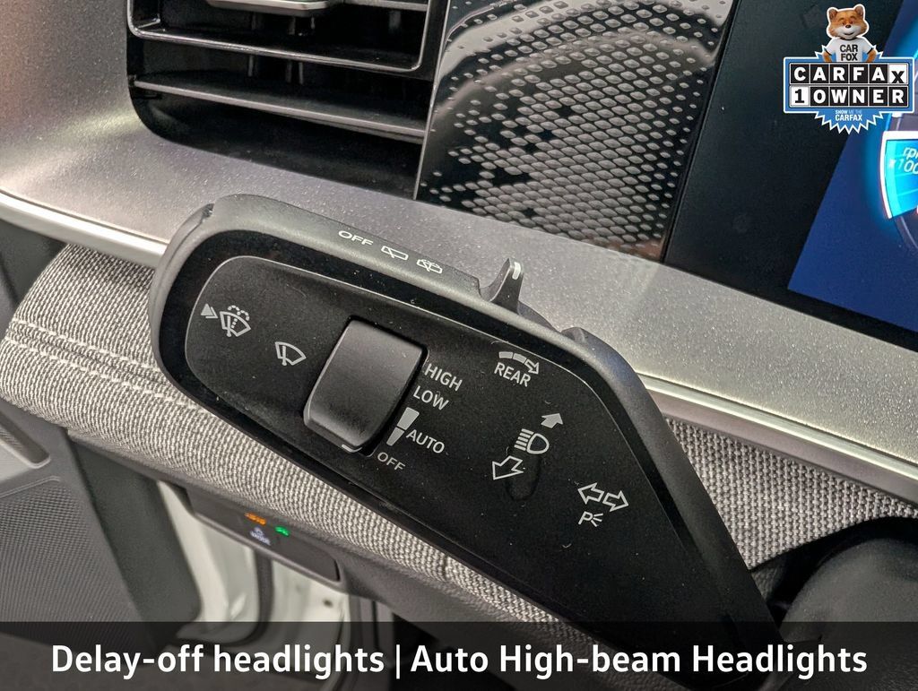 Used 2025 Volkswagen Tiguan S AWD/4WD image 24