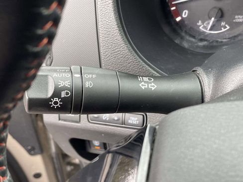 Used 2024 Nissan Frontier PRO-4X w/ Pro Convenience Package image 30