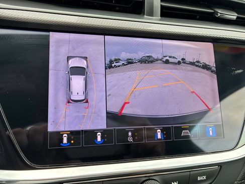 Used 2020 Buick Encore GX Essence w/ Advanced Technology Package FWD image 30