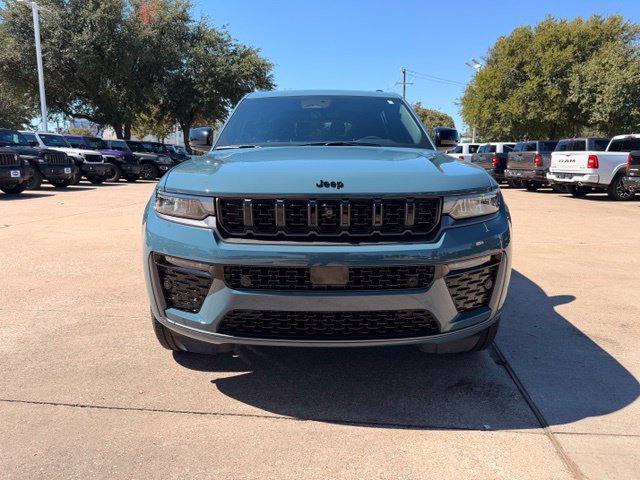 Certified 2026 Jeep Grand Cherokee L Limited AWD/4WD image 2