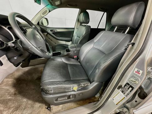 Used 2006 Toyota 4Runner Sport RWD image 19