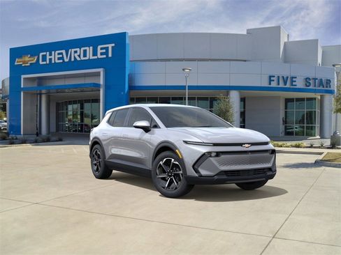 New 2026 Chevrolet Equinox EV LT image 1