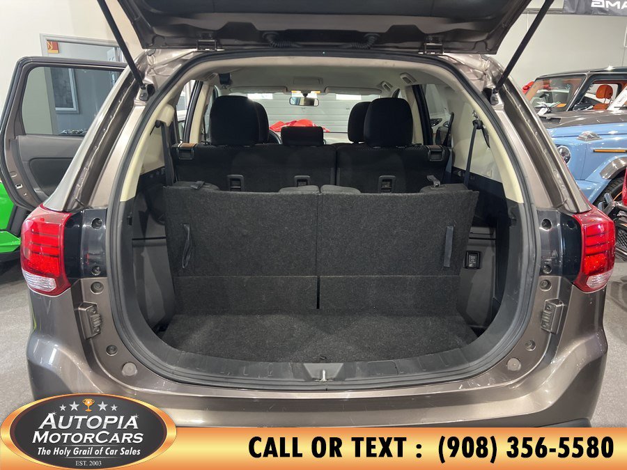 Used 2019 Mitsubishi Outlander ES FWD image 20
