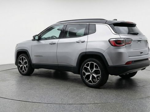 Used 2025 Jeep Compass Limited AWD/4WD image 6