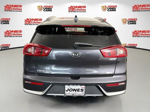 Used 2018 Kia Niro EX w/ EX Touring Graphite Edition FWD image 14