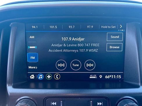 Used 2022 Chevrolet Colorado LT w/ Fleet Safety Package image 15