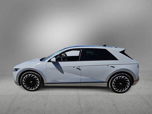 Used 2023 Hyundai Ioniq 5 Limited image 5
