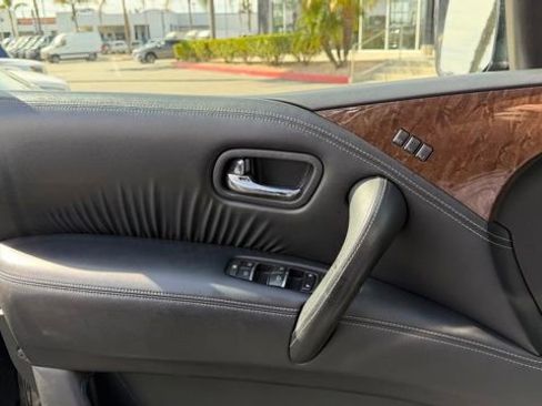 Used 2016 INFINITI QX80 2WD image 9