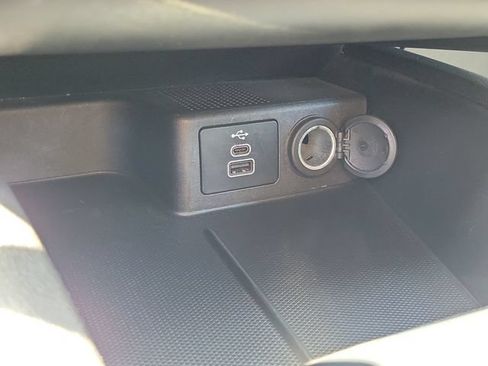 Certified 2024 Ford Escape Active FWD image 11