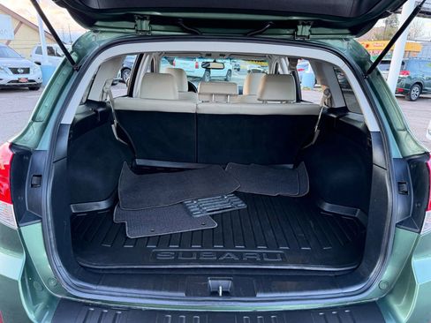 Used 2013 Subaru Outback 2.5i Limited w/ Moonroof Pkg image 44
