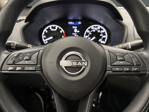 Used 2025 Nissan Altima 2.5 S image 14