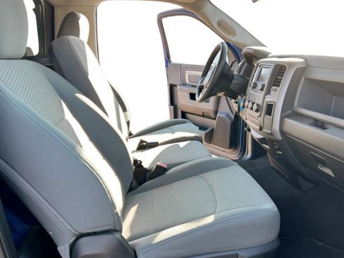 Used 2015 RAM 1500 Express image 17